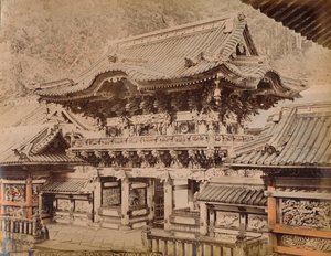 Vista de la Puerta Yomeimon - Templo Shinto Nikko, c1890-1900 de Unbekannt
