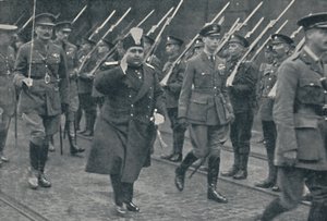 Dando la bienvenida a otro distinguido visitante extranjero, 1919, 1937 de Unbekannt