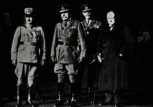 Con el General Díaz y el Mariscal de Campo Haig, 1919, 1945
