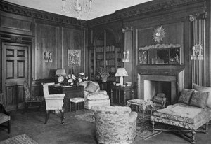 Trabajos en madera de una antigua habitación inglesa en la biblioteca, casa de la señorita Anne Morgan, Ciudad de Nueva York, 1924 de Unbekannt