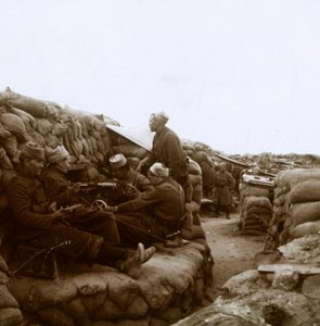 Zuavos cerca del Río Yser, Nieuwpoort, Flandes, Bélgica, c1914-c1918 de Unbekannt
