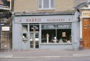 Máquinas de coser Harris, 1967