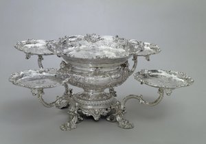 Centro de mesa Newdegate por Paul de Lamerie, 1743 de Unbekannt Unbekannt