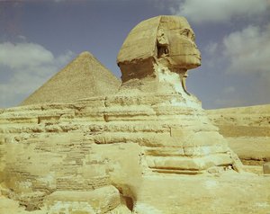 La Esfinge y la Gran Pirámide de Keops en Giza, Reino Antiguo, c.2613-2494 a.C.