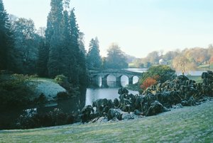 El lago en otoño
