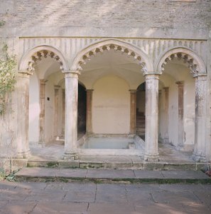 Vista del exterior de la Casa de Baños, Corsham Court, Wiltshire de Unbekannt Unbekannt