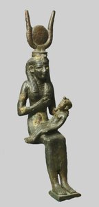 Estatua de bronce de la diosa egipcia