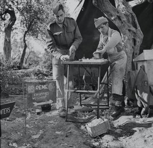 Taller de reparaciones de carpintería de los Ingenieros Eléctricos y Mecánicos, 8º Ejército, Italia de Unbekannt