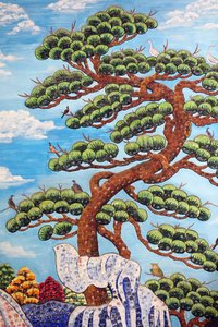 Pagoda budista Chua Buu Dai Son. Árbol. Danang. Vietnam