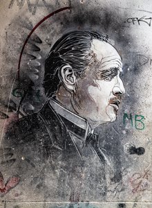 Don Corleone interpretado por Marlon Brando por C215 Mercado Viuccaria