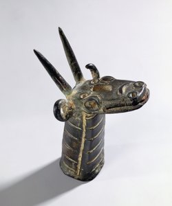 Dragón, símbolo del dios Marduk, Período Asirio Tardío, c.800-600 a.C. de Unbekannt