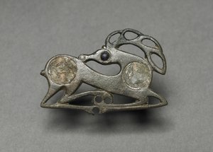 Fíbula en forma de ciervo recostado, c.400 de Unbekannt