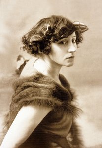 La escritora francesa Colette (Sidonie Gabrielle Colette de Unbekannter Künstler