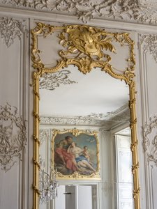 Juegos de hielo y espejos, reflejo de Aurore y Cephale, pintura de François Boucher (1703-1770). Habitación del príncipe. Hotel de Soubise, París