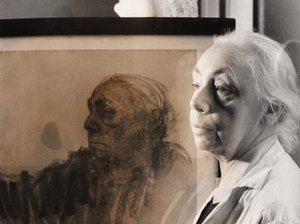 El pintor, artista gráfico y escultor alemán Kaethe Kollwitz, Alemania, hacia 1940 (foto en blanco y negro) de Unbekannter Künstler