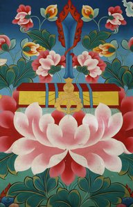 Flor de loto, espada del conocimiento y texto sagrado. Monasterio Kopan, Katmandú, Nepal de Unbekannt