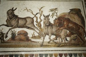 Mosaico de lucha de animales: tigre atacando a dos primates nocturnos. Siglo II d.C./Museo de El Jem (Antigua Thysdrus)/Túnez de Unbekannt