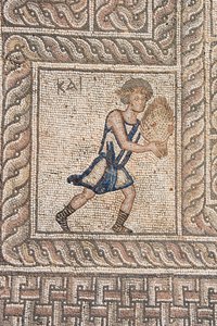 Mosaicos en el Ágora Romana (siglo V d.C.), Delfos, Peloponeso, Grecia (foto) de Unknown