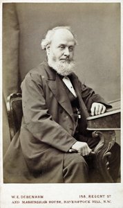 Sr. Hackett, secretario de la General Steam Navigation Company
