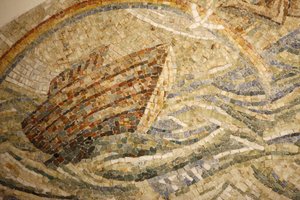 Abadía basílica de Saint-Maurice. Mosaico de Madeleine Diener: El arca de Noé, Saint-Maurice, Suiza
