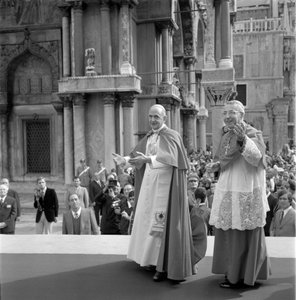 El cardenal Albino Luciani (Juan Pablo I) con el Papa Pablo VI en Venecia - 1972