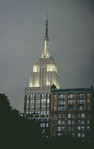 El Edificio Empire State de Noche de Unbekannt