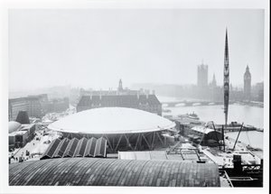 Vista de la Cúpula del Descubrimiento construida para el Festival de Gran Bretaña, inaugurada el 4 de mayo de 1951 de Unbekannt