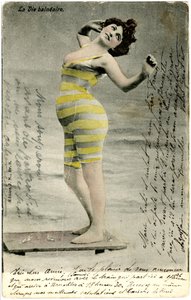 Mujer en traje de baño, c. principios de 1900 (postal) de Alec Hunter