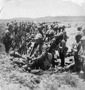 El triste pase de lista después de que algunos británicos fueran aislados en Dordrecht, 30 de diciembre de 1900 de Underwood and Underwood