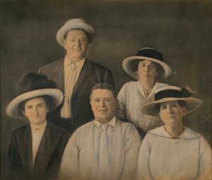Retrato de grupo de Unidentified