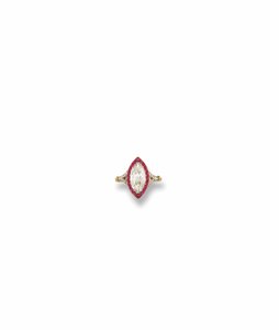 Un anillo de diamantes y rubíes de la Belle Époque, c.1893 de Unknown artist
