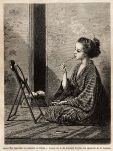 Una joven de Yedo (o Edo, actual Tokio), pintándose los labios frente a su espejo, tiene a su lado la caja de laca que contiene sus necesidades: peines, cepillos y horquillas, polvo de dientes, polvo de arroz y otros cosméticos. Grabado para ilustrar