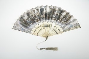 Abanico, c.1850, Papel pintado, hueso, plata y borla de hilo de seda y metálico, Fabricante desconocido
