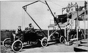 Las primeras líneas de producción de la Ford Motor Company, finales del siglo XIX de Unknown artist