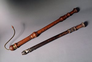 Instrumento musical de viento: flauta dulce de Unknown artist