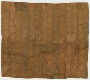 Brocado, seda. Una cubierta de templo. En cuatro piezas cosidas juntas y forradas con asa de Unknown artist