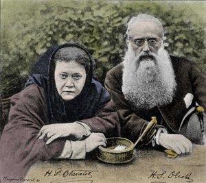 Elena Petrovna Blavatsky (1831-1891), teósofa rusa, cofundadora de la Sociedad Teosófica en 1875 con Henry Steel Olcott