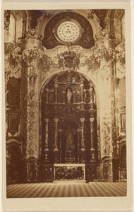 [Interior de una iglesia no identificada] de Unknown artist