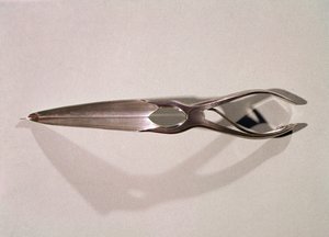 Instrumento médico: un dilatador