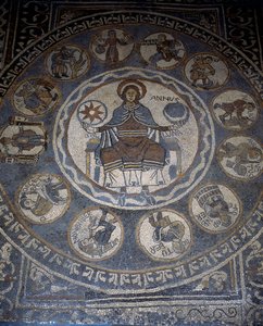 Piso de mosaico que representa los meses del año de Unknown artist