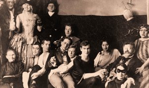 Fiesta de disfraces, Instituto de Ciencias Sexuales, Berlín. 1920 (foto) de Unknown photographer