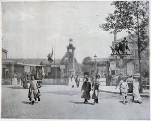 Entrada a los mataderos de la Villette de Unknown photographer