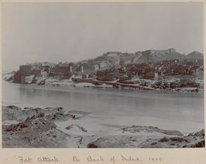 Fuerte Attock en las orillas del Indo de Unknown photographer