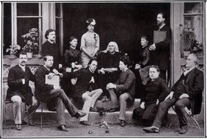 Franz Liszt (1811-1886), en Weimar, en el círculo de sus alumnos favoritos de Unknown photographer
