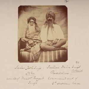 Jefes de la ciudad natal de Ranjit Singh: su tío, Jodh Singh Mann (izquierda), y Man Singh Vuraich, Gujranwala, c.1860 (foto b/n) de Unknown photographer