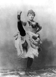 Louise Weber (1870-1929) alias La Goulue, bailarina francesa de French Cancan en el Folies Bergeres de París y modelo de ToulouseLautrec de Unknown photographer