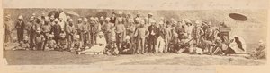 Voluntarios de Rifles del Ferrocarril de la India Oriental en su campamento de ejercicio