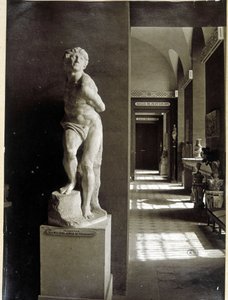 El Louvre y “El Prisionero” de Miguel Ángel