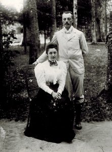 Vladimir Dmitrievich Nabokov y Elena Ivanovna Rukavishnikova