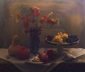 Naturaleza muerta con frutas de otoño de UstinaGreen